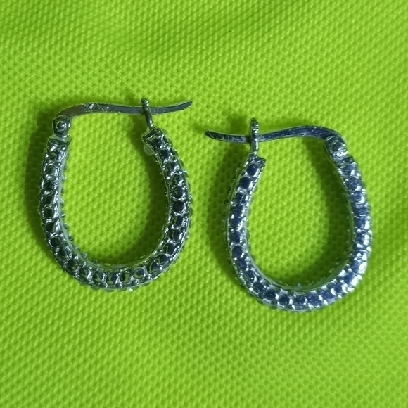 Silvertone crystal hoop wire earrings - Picture 6 of 8